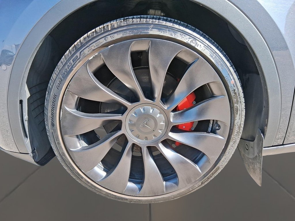 2022 Tesla Model Y Performance in Stratford, Ontario - 8 - w1024h768px