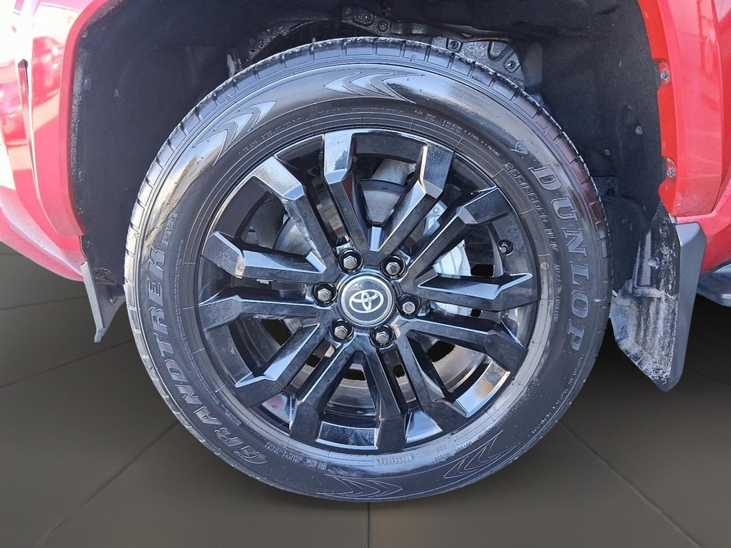 2026 Toyota 4Runner Hybrid Hybrid in Stratford, Ontario - 7 - w1024h768px