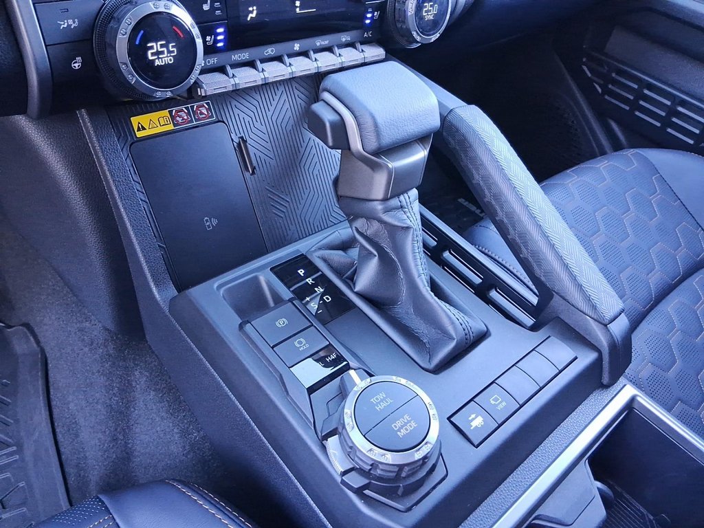 2026 Toyota 4Runner Hybrid Hybrid in Stratford, Ontario - 17 - w1024h768px