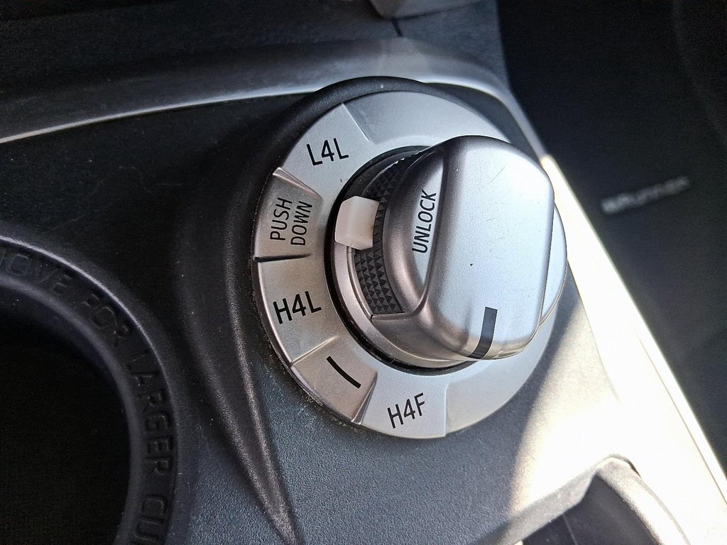 2021 Toyota 4Runner in Stratford, Ontario - 15 - w1024h768px