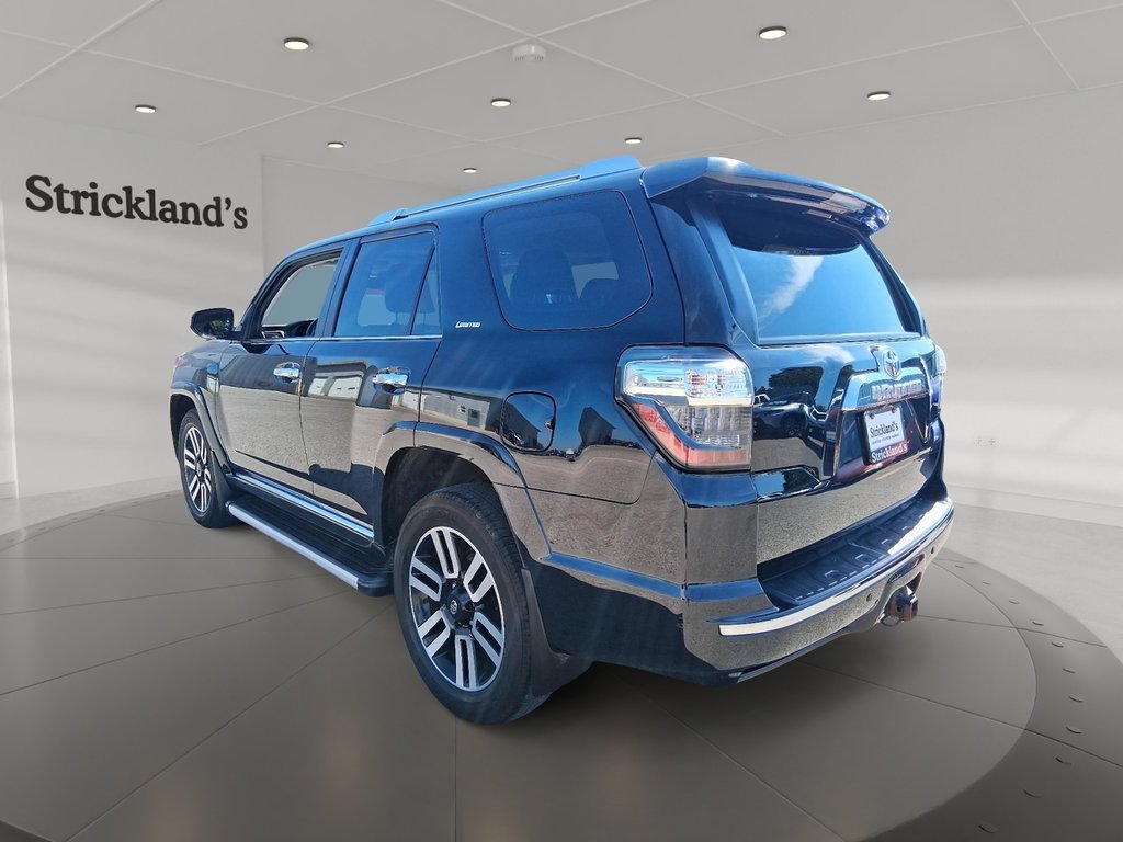 2021 Toyota 4Runner in Stratford, Ontario - 4 - w1024h768px