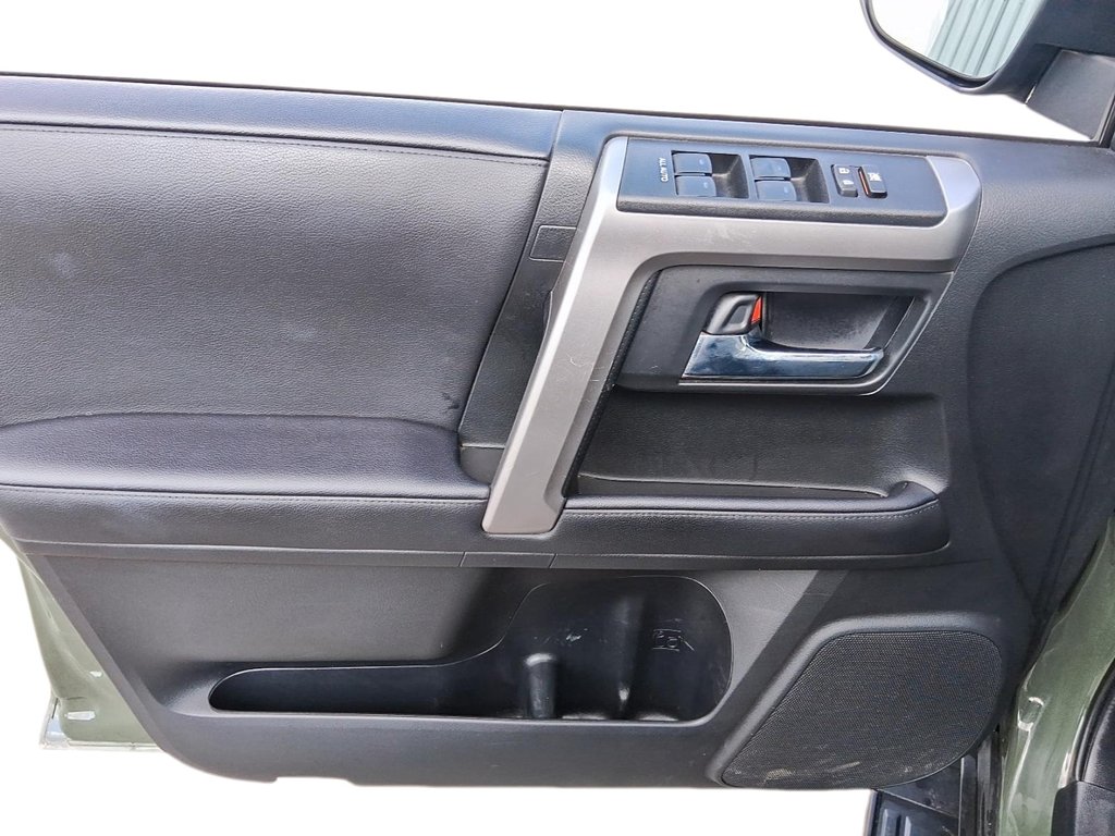 2022 Toyota 4Runner in Stratford, Ontario - 11 - w1024h768px