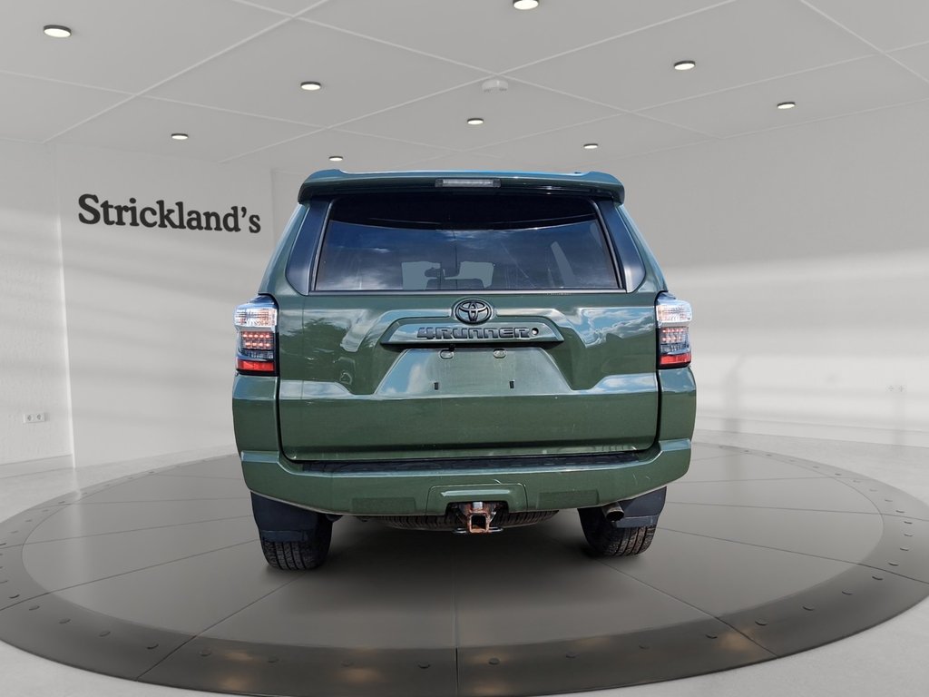 2022 Toyota 4Runner in Stratford, Ontario - 3 - w1024h768px