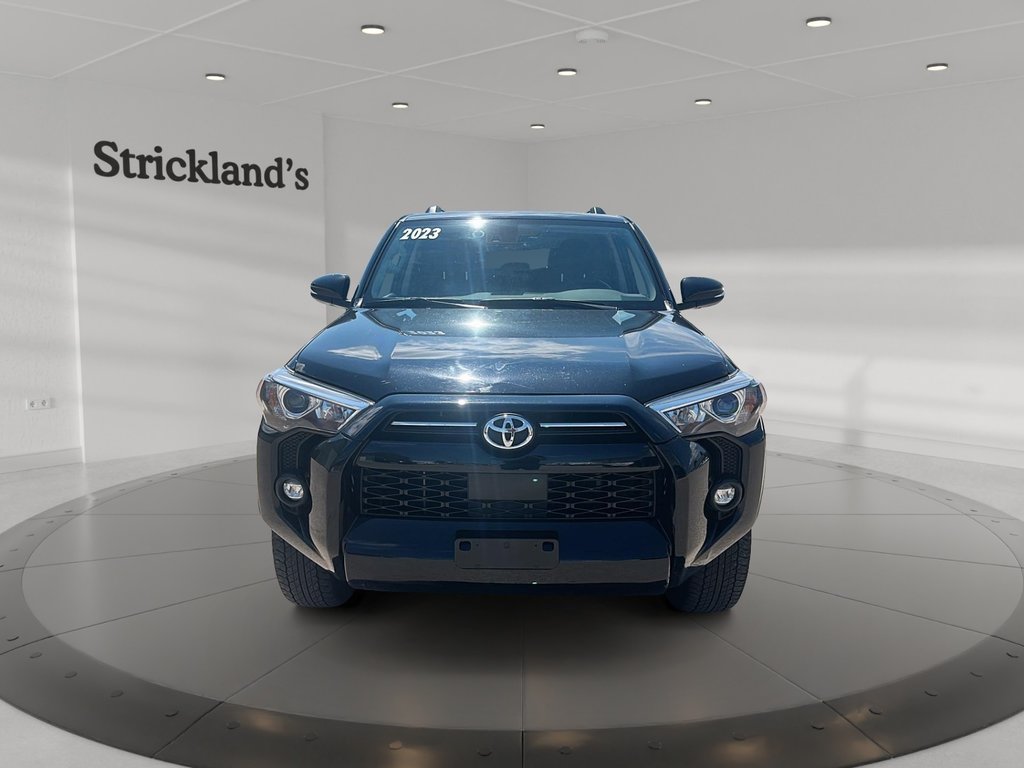 2023 Toyota 4Runner in Stratford, Ontario - 2 - w1024h768px