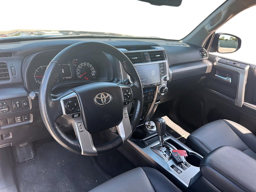 2023 Toyota 4Runner in Stratford, Ontario - 9 - w1024h768px