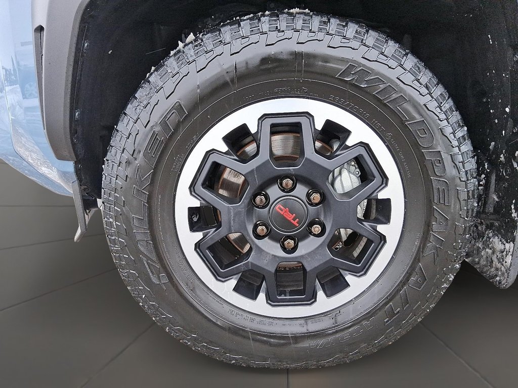 2025 Toyota 4Runner in Stratford, Ontario - 7 - w1024h768px