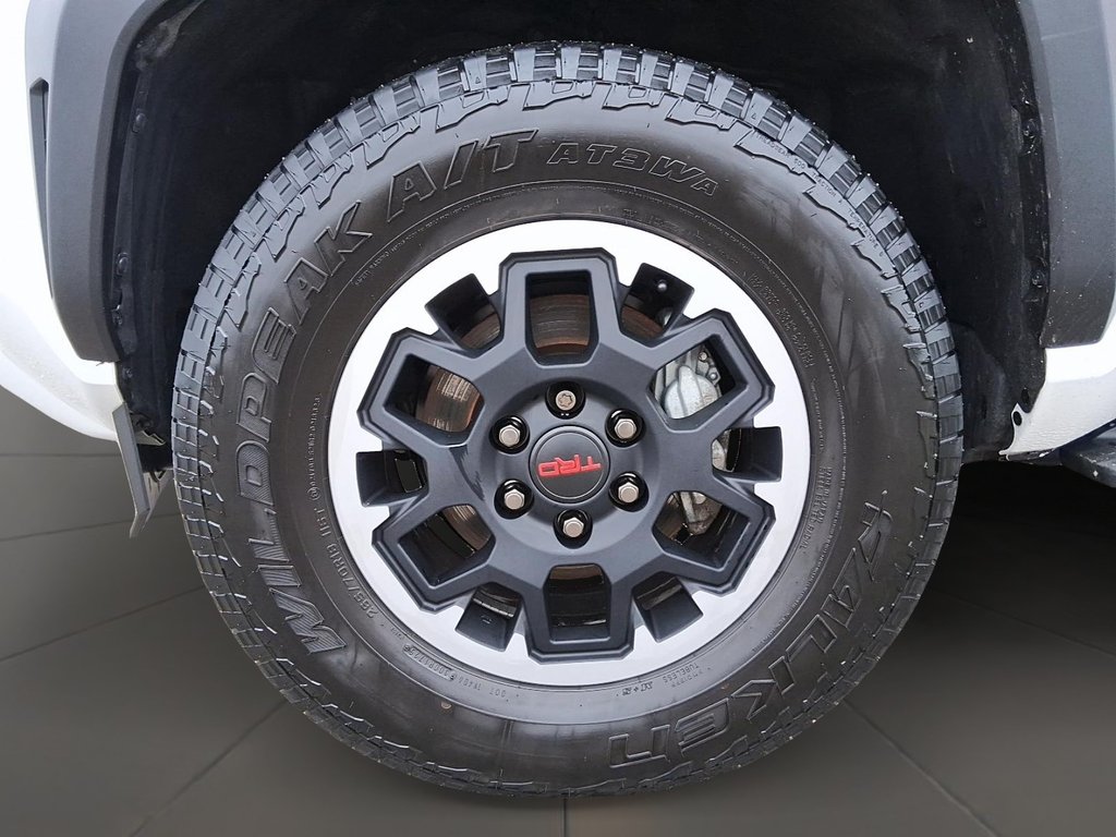 2025 Toyota 4Runner in Stratford, Ontario - 7 - w1024h768px