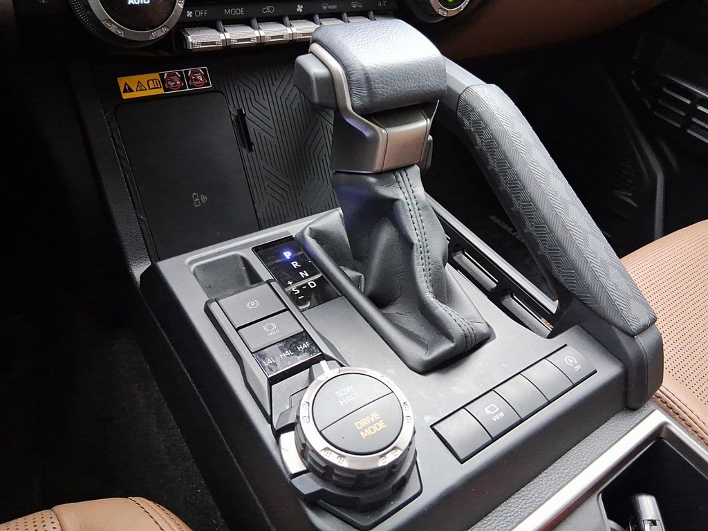 2025 Toyota 4Runner in Stratford, Ontario - 16 - w1024h768px