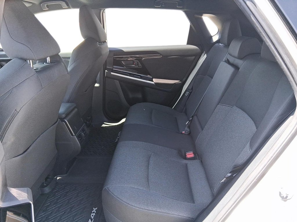 2025 Toyota bZ 4X LE AWD in Stratford, Ontario - 9 - w1024h768px