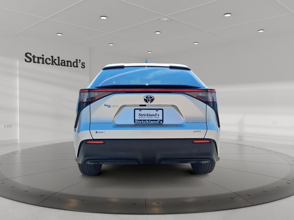 2025 Toyota bZ 4X LE AWD in Stratford, Ontario - 3 - w1024h768px