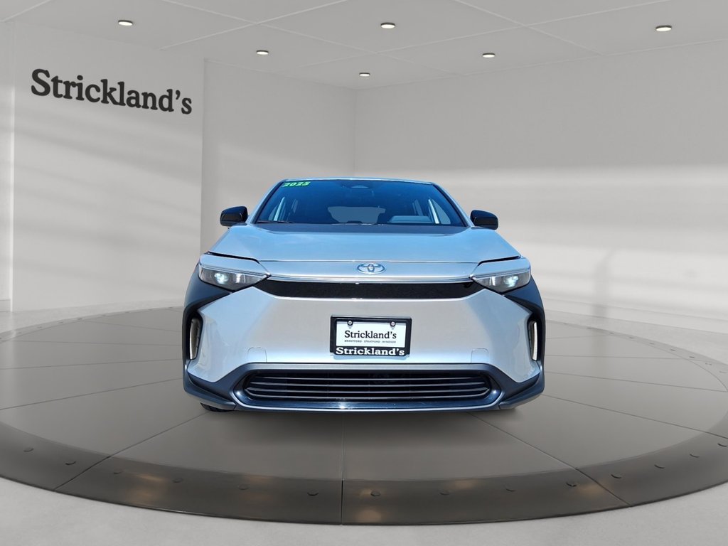 2025 Toyota bZ 4X LE AWD in Stratford, Ontario - 2 - w1024h768px