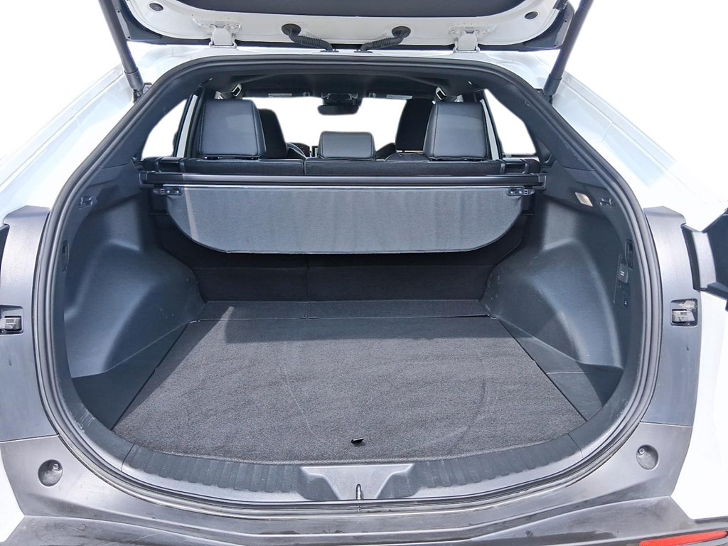 2026 Toyota bZ XLE FWD in Stratford, Ontario - 6 - w1024h768px
