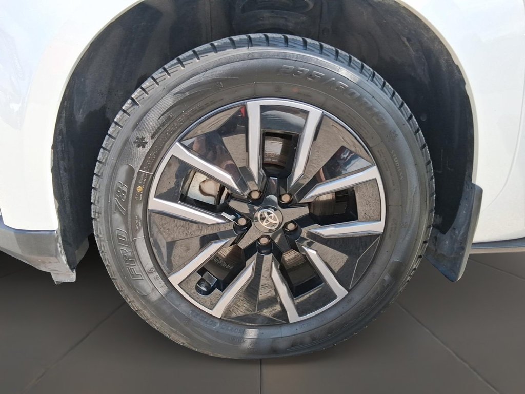 2026 Toyota bZ XLE FWD in Stratford, Ontario - 7 - w1024h768px