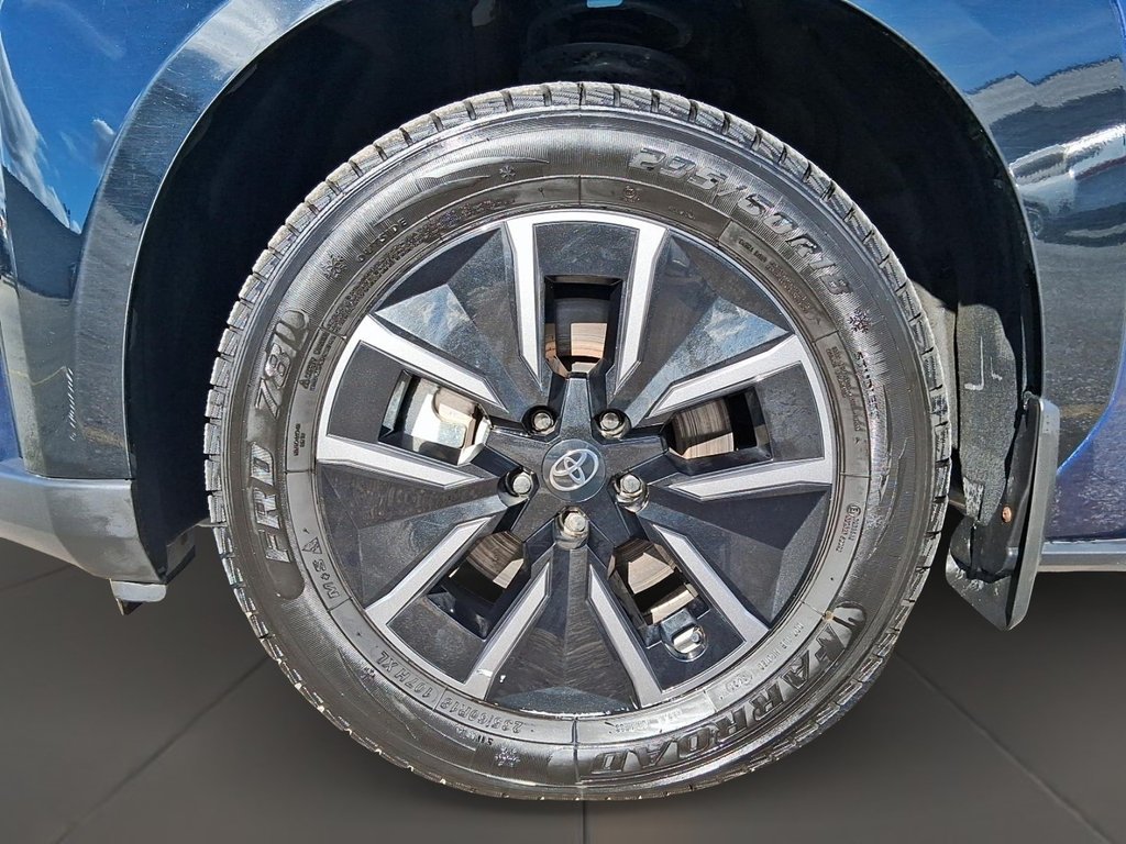 2026 Toyota bZ XLE FWD in Stratford, Ontario - 7 - w1024h768px