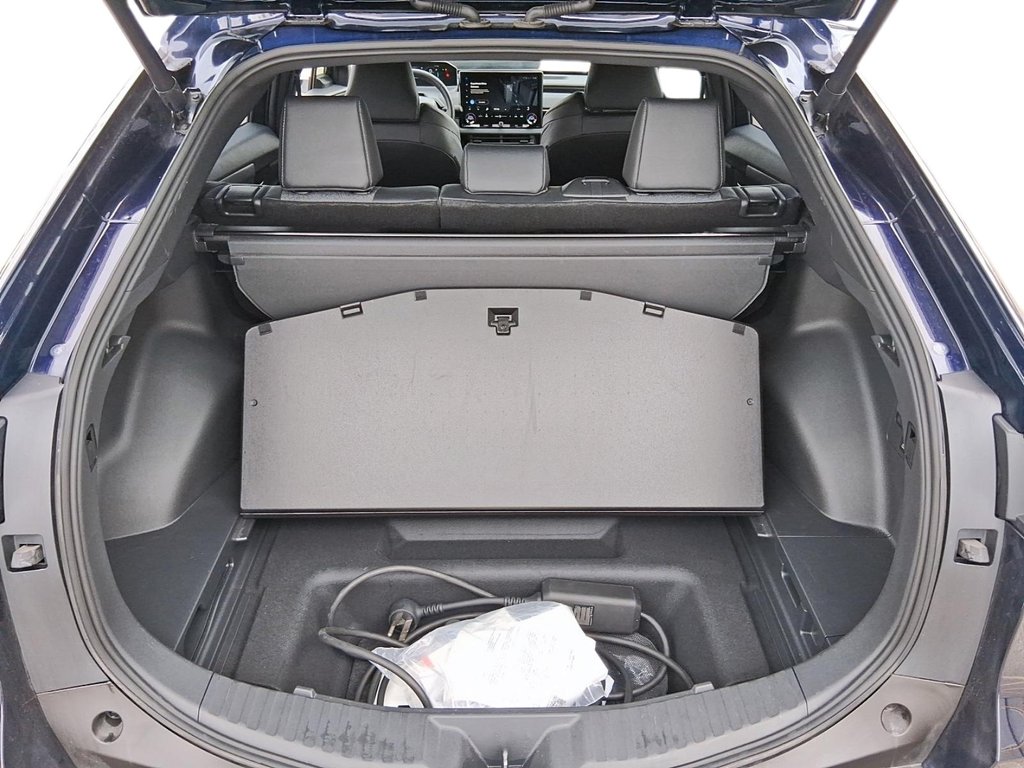 2026 Toyota bZ XLE FWD in Stratford, Ontario - 7 - w1024h768px