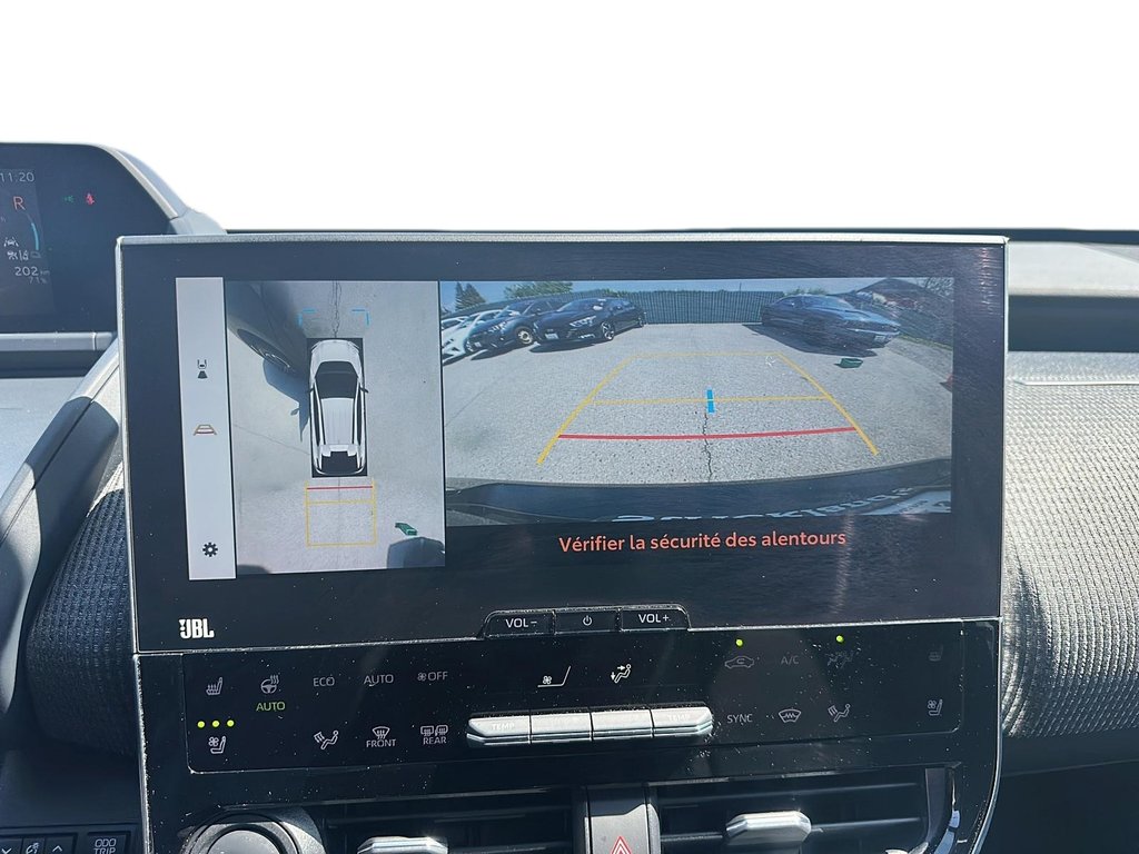 2023 Toyota BZ4X XLE AWD in Stratford, Ontario - 16 - w1024h768px