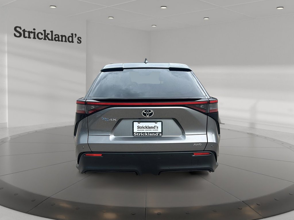 2023 Toyota bZ4X XLE AWD in Stratford, Ontario - 3 - w1024h768px
