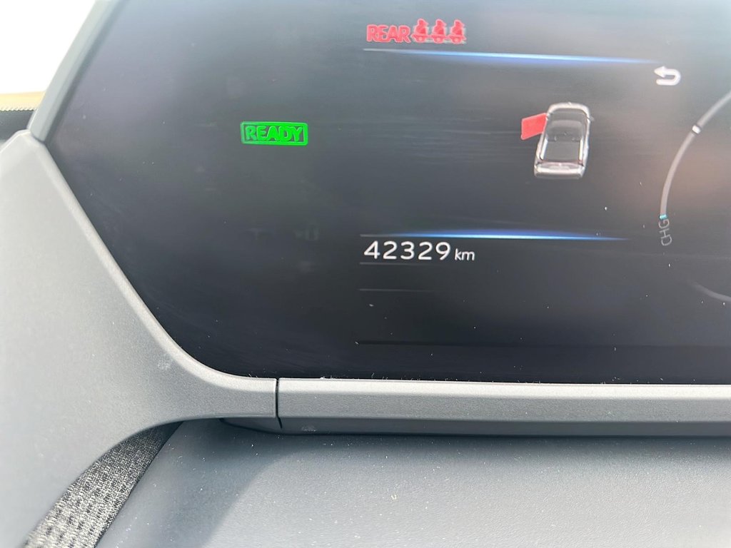 2023 Toyota BZ4X XLE AWD in Stratford, Ontario - 12 - w1024h768px