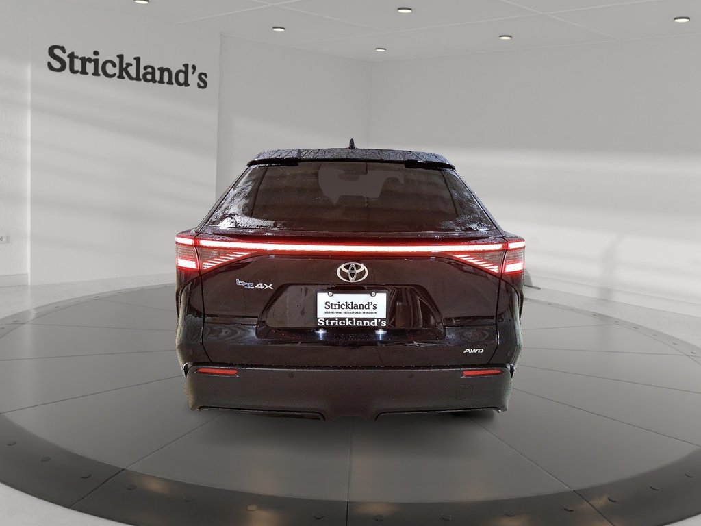 2023 Toyota BZ4X XLE AWD in Stratford, Ontario - 3 - w1024h768px
