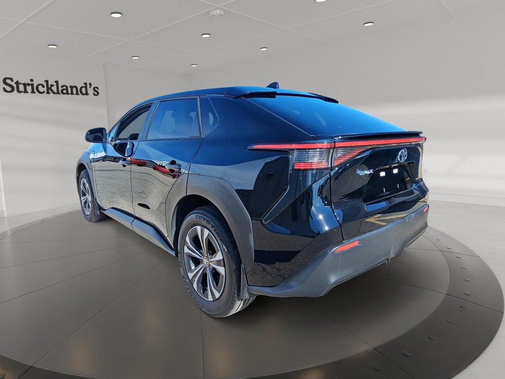 2023 Toyota bZ4X L in Stratford, Ontario - 4 - w1024h768px