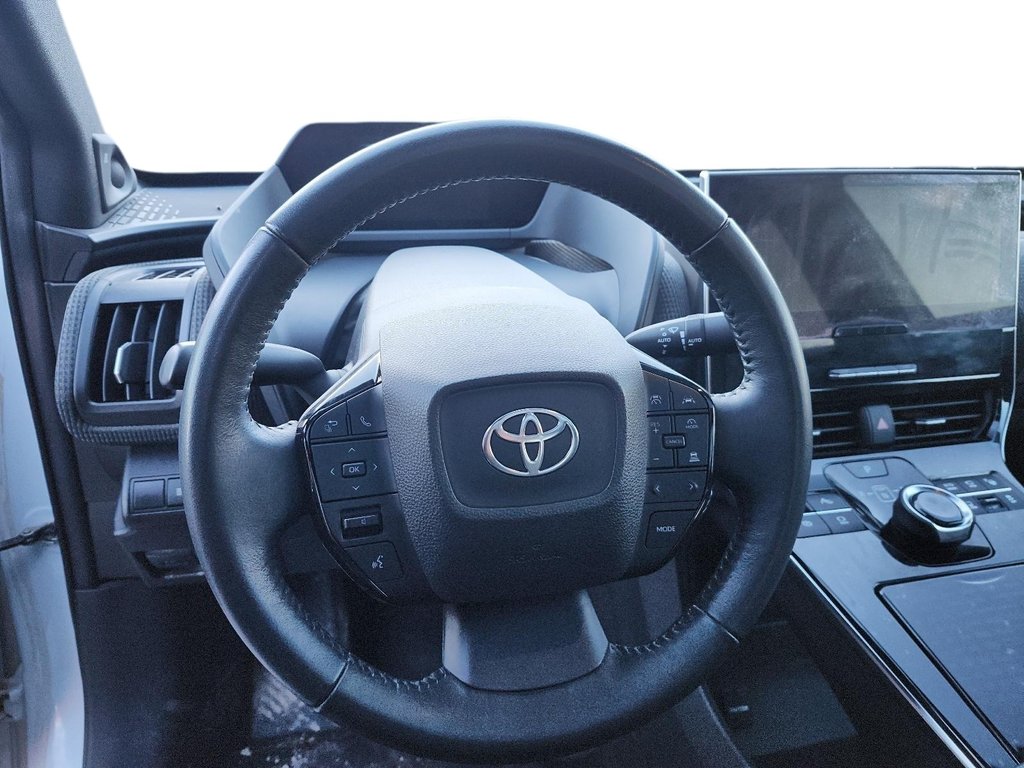 2023 Toyota bZ4X XLE AWD in Stratford, Ontario - 11 - w1024h768px