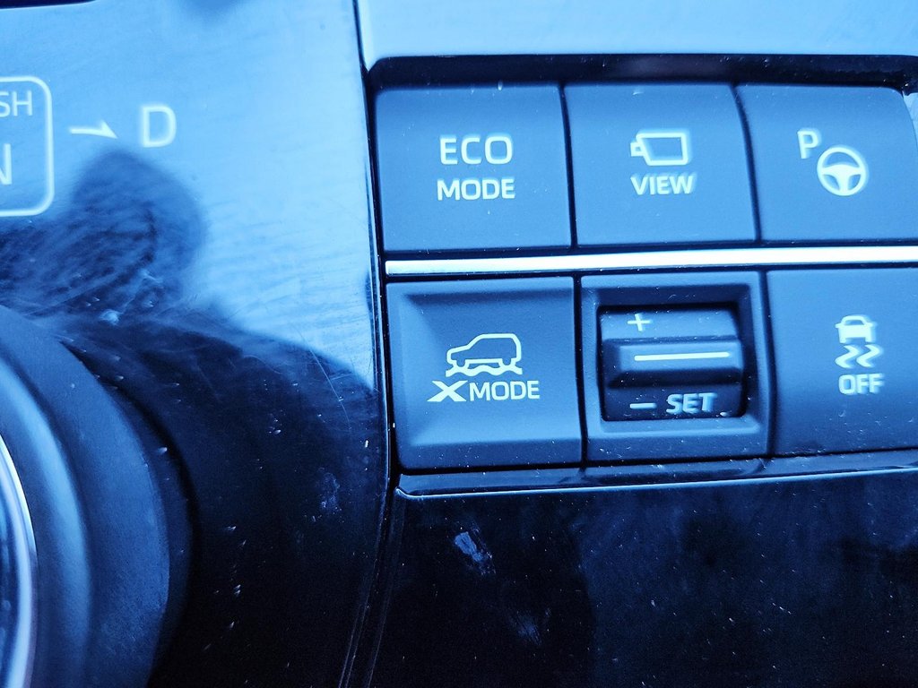 2023 Toyota bZ4X XLE AWD in Stratford, Ontario - 15 - w1024h768px