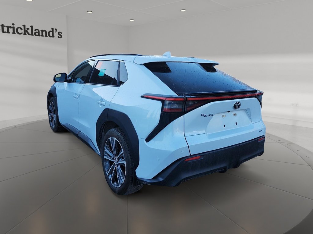 2023 Toyota bZ4X XLE AWD in Stratford, Ontario - 4 - w1024h768px