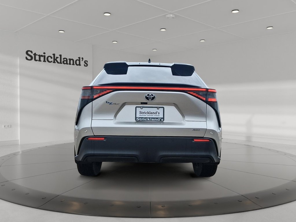 2023 Toyota bZ4X XLE AWD in Stratford, Ontario - 3 - w1024h768px