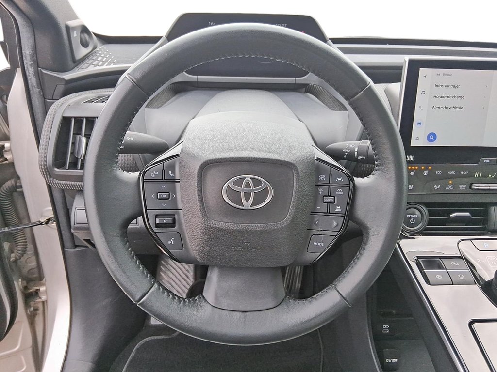 2023 Toyota bZ4X XLE AWD in Stratford, Ontario - 12 - w1024h768px