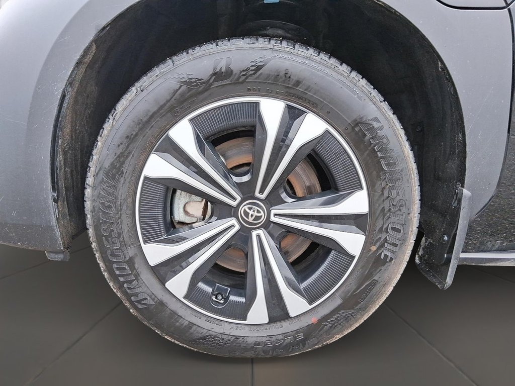 2024 Toyota bZ4X LE in Stratford, Ontario - 7 - w1024h768px