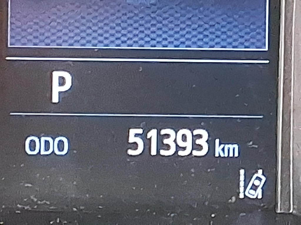 2021 Toyota C-HR LE in Stratford, Ontario - 13 - w1024h768px