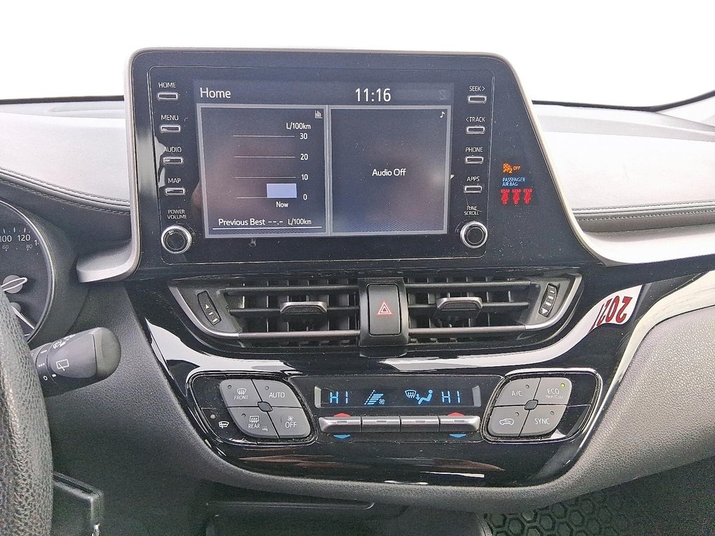 2021 Toyota C-HR LE in Stratford, Ontario - 15 - w1024h768px