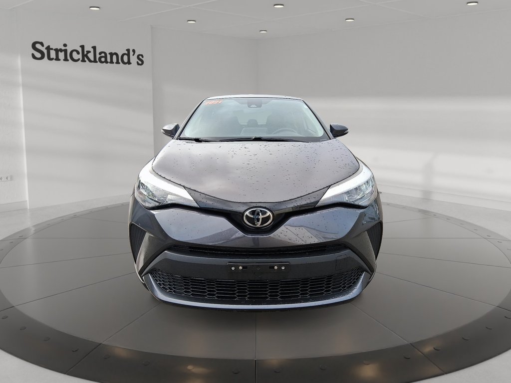 2021 Toyota C-HR LE in Stratford, Ontario - 2 - w1024h768px