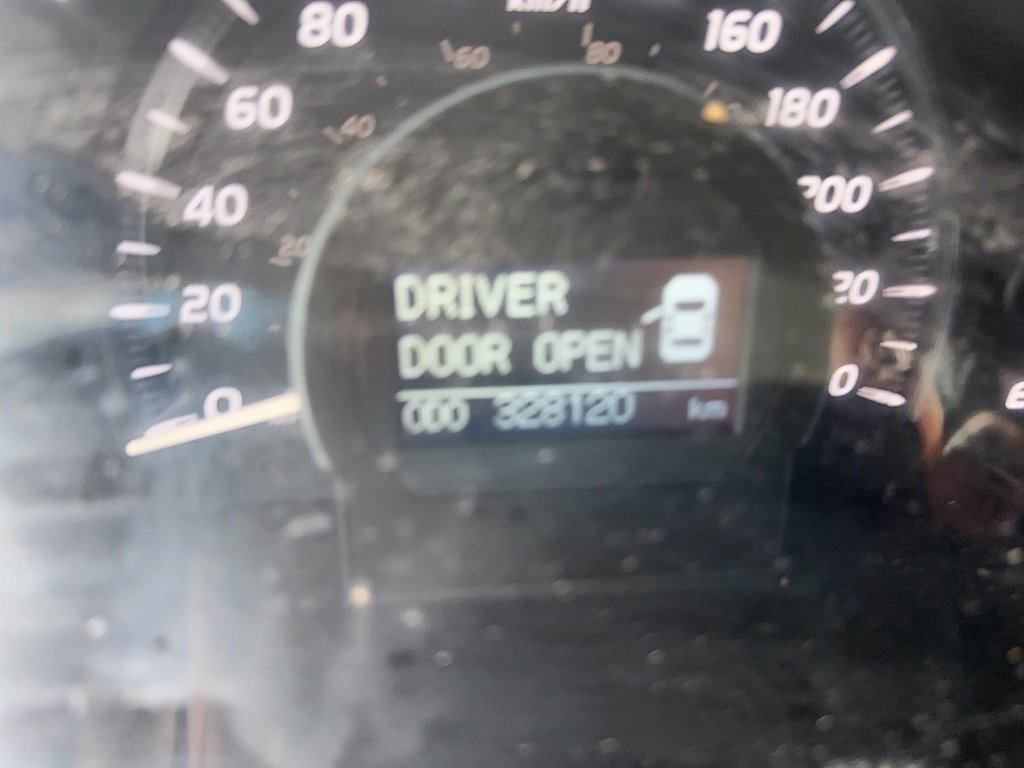 2008 Toyota Camry Hybrid 4-door Sedan in Stratford, Ontario - 11 - w1024h768px