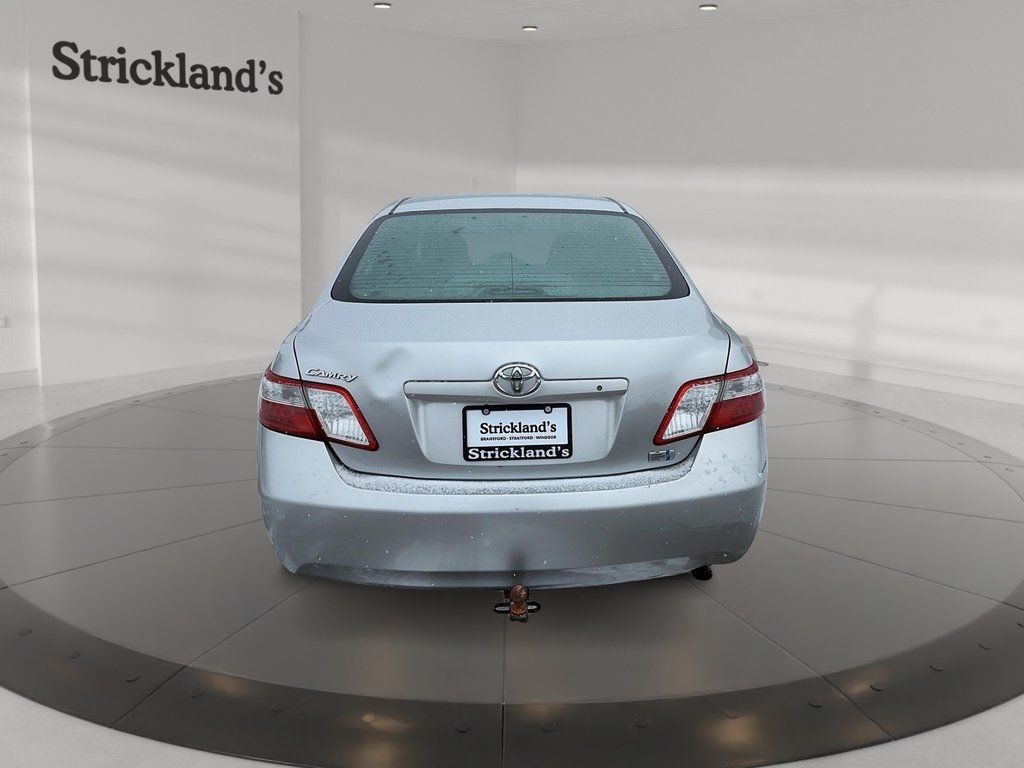 2008 Toyota Camry Hybrid 4-door Sedan in Stratford, Ontario - 3 - w1024h768px