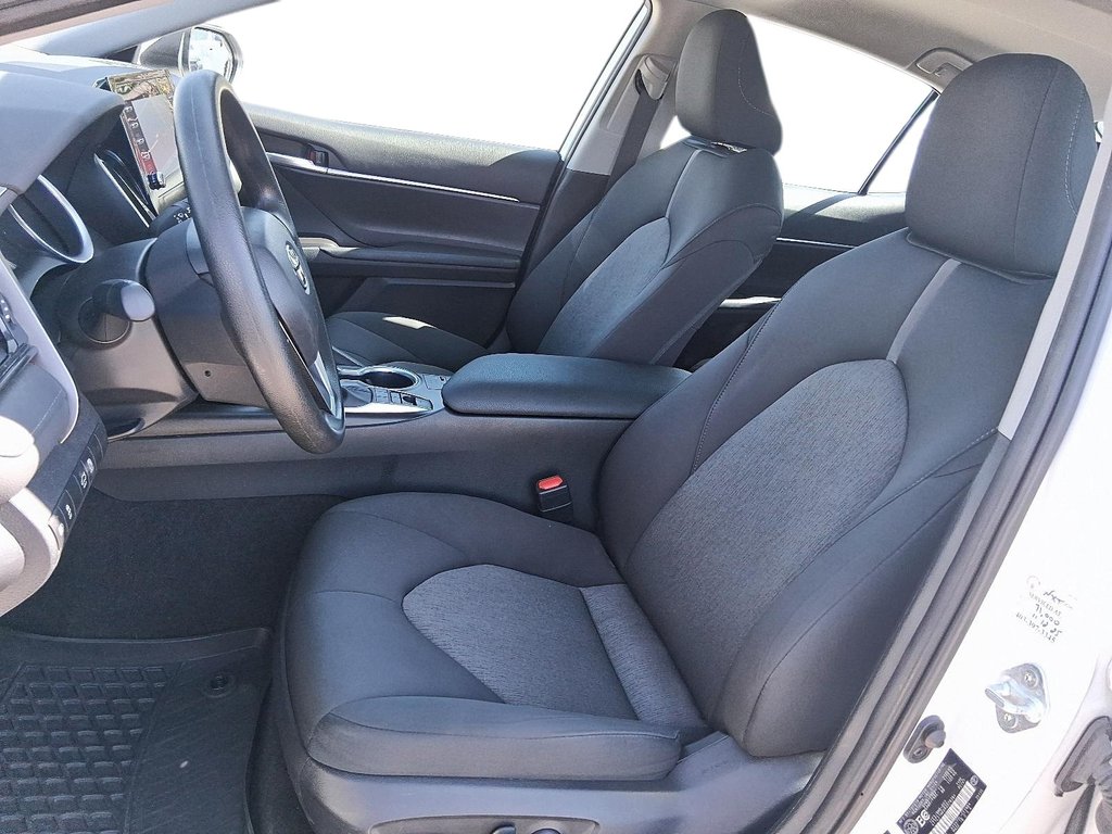 2024 Toyota Camry Hybrid LE in Stratford, Ontario - 8 - w1024h768px
