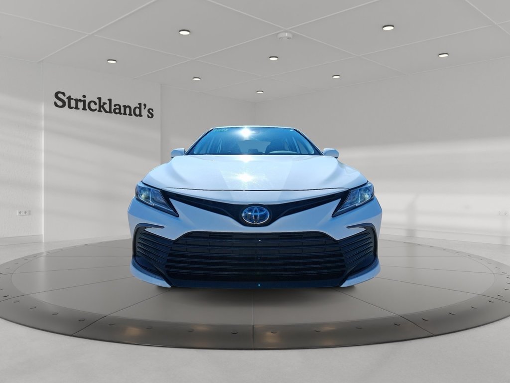 2024 Toyota Camry Hybrid LE in Stratford, Ontario - 2 - w1024h768px