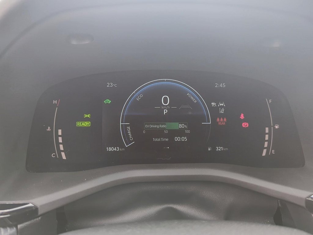 2025 Toyota Camry Hybrid SE FWD in Stratford, Ontario - 13 - w1024h768px