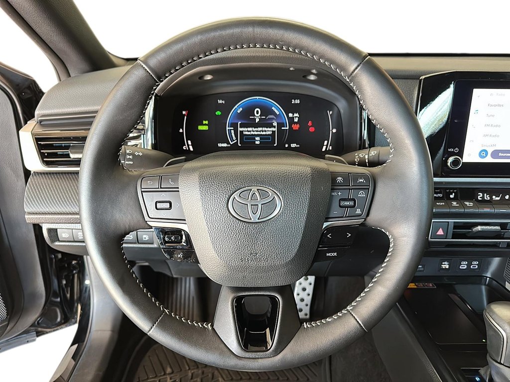 2025 Toyota Camry Hybrid SE Upgrade AWD in Stratford, Ontario - 11 - w1024h768px