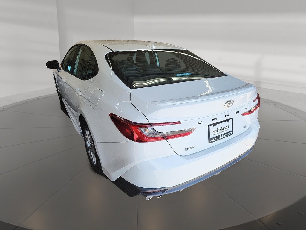 2025 Toyota Camry Hybrid SE FWD in Stratford, Ontario - 4 - w1024h768px