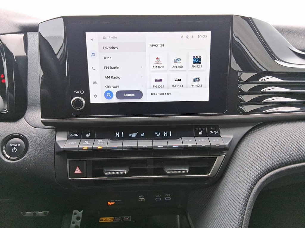 2025 Toyota Camry Hybrid SE FWD in Stratford, Ontario - 15 - w1024h768px