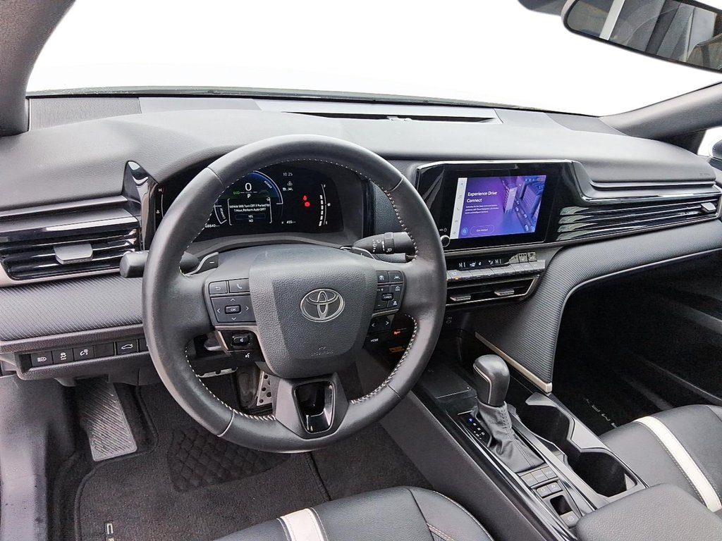 2025 Toyota Camry Hybrid SE FWD in Stratford, Ontario - 10 - w1024h768px