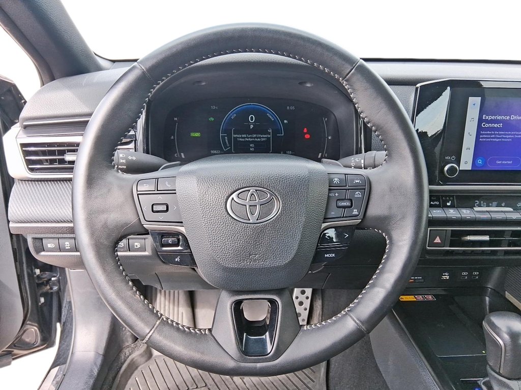 2025 Toyota Camry Hybrid SE FWD in Stratford, Ontario - 12 - w1024h768px