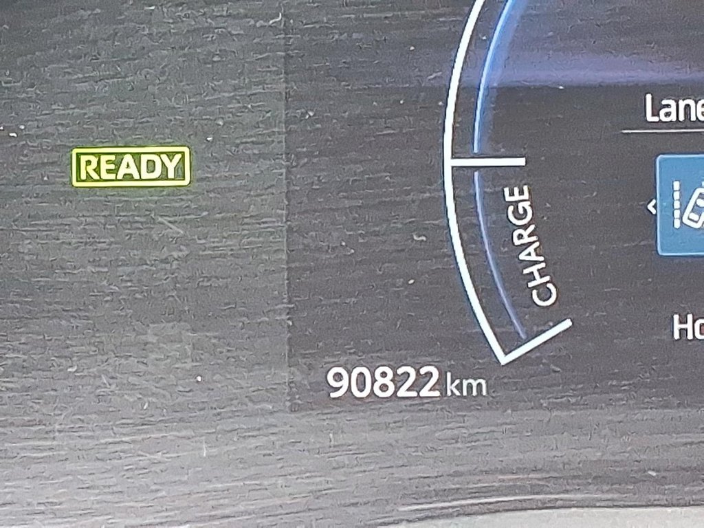 2025 Toyota Camry Hybrid SE FWD in Stratford, Ontario - 13 - w1024h768px