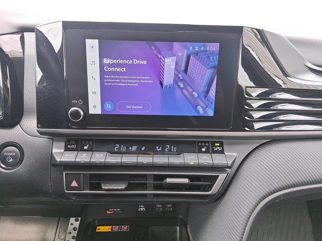 2025 Toyota Camry Hybrid SE FWD in Stratford, Ontario - 15 - w1024h768px