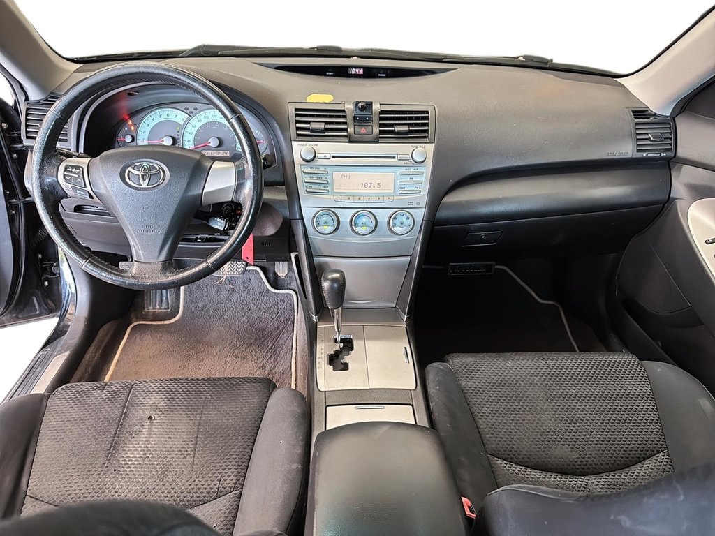 2007 Toyota Camry 4-door Sedan SE 5A in Stratford, Ontario - 9 - w1024h768px
