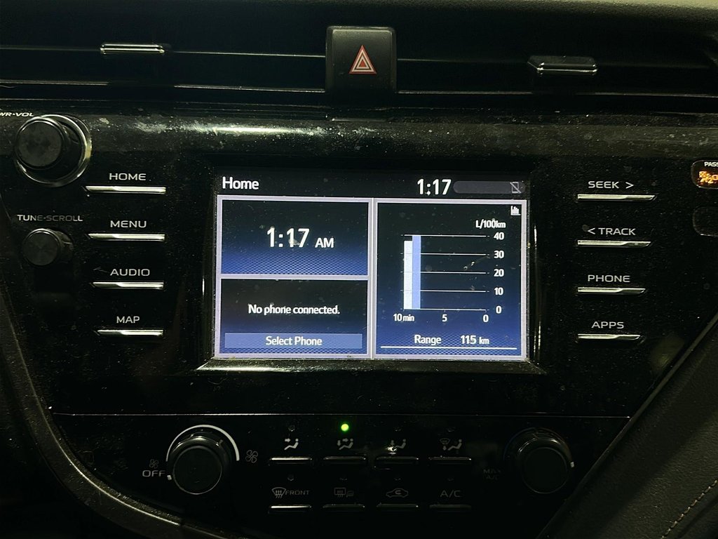 2019 Toyota Camry 4-Door Sedan LE 8A in Stratford, Ontario - 15 - w1024h768px