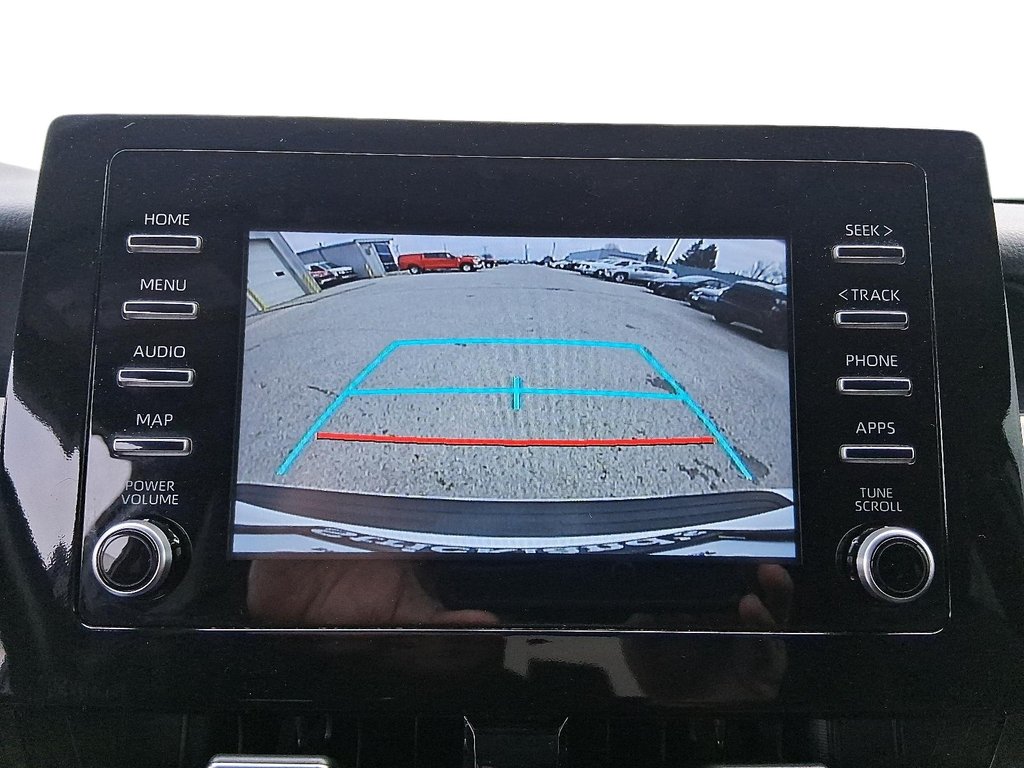 2023 Toyota Camry SE in Stratford, Ontario - 17 - w1024h768px