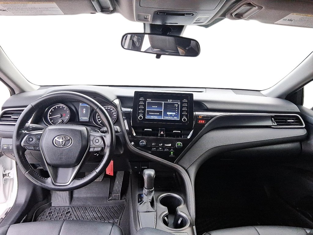2023 Toyota Camry SE in Stratford, Ontario - 10 - w1024h768px