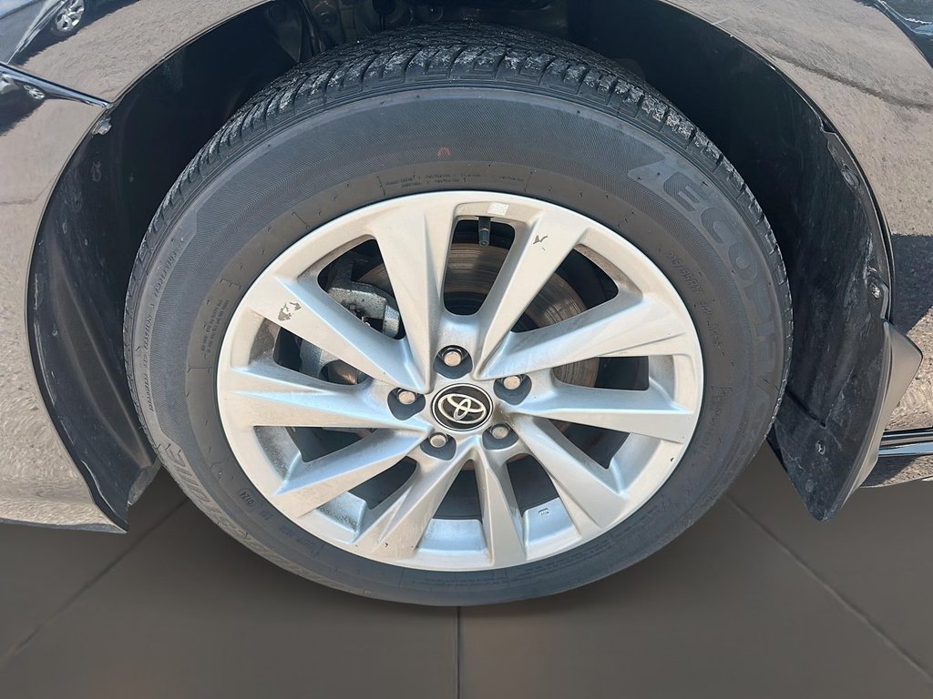 2024 Toyota Camry SE in Stratford, Ontario - 7 - w1024h768px
